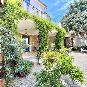 Il Carrubo & Ferienhaus